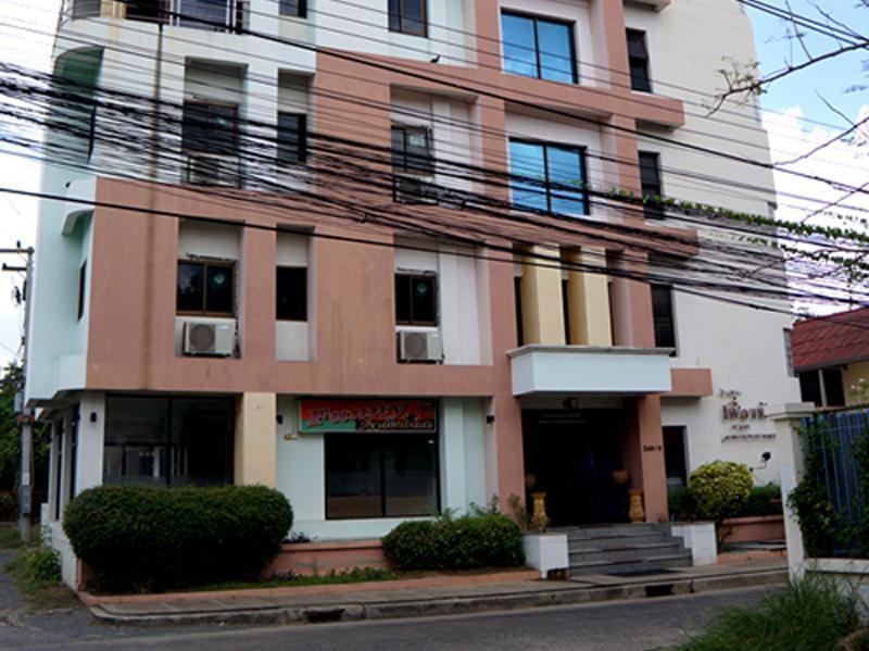 โรงแรมเฟื่องฟ้า พาเลซ บุรีรัมย์ ภายนอก รูปภาพ
